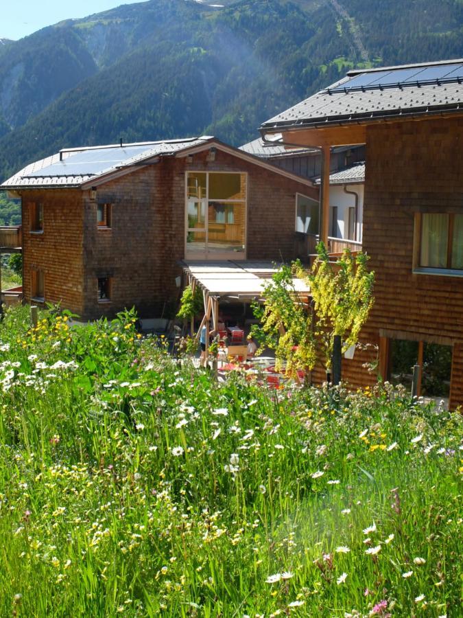 Berglandhof Hotel Ernen ภายนอก รูปภาพ